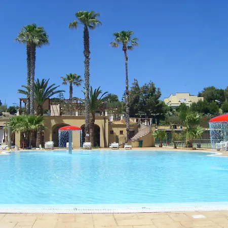 Sporting Club Village *