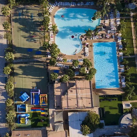 Sporting Club Village *