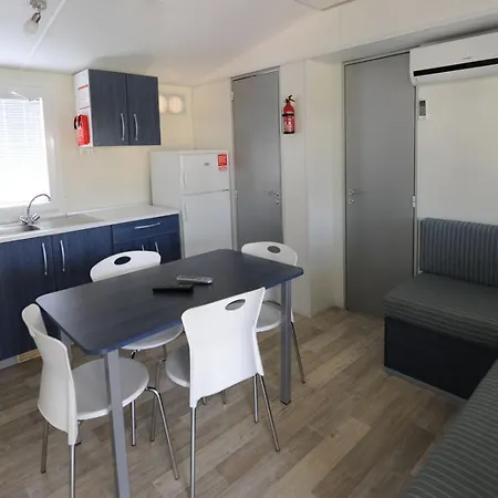 豪华帐篷 Sporting Club Village 马扎拉德尔瓦洛